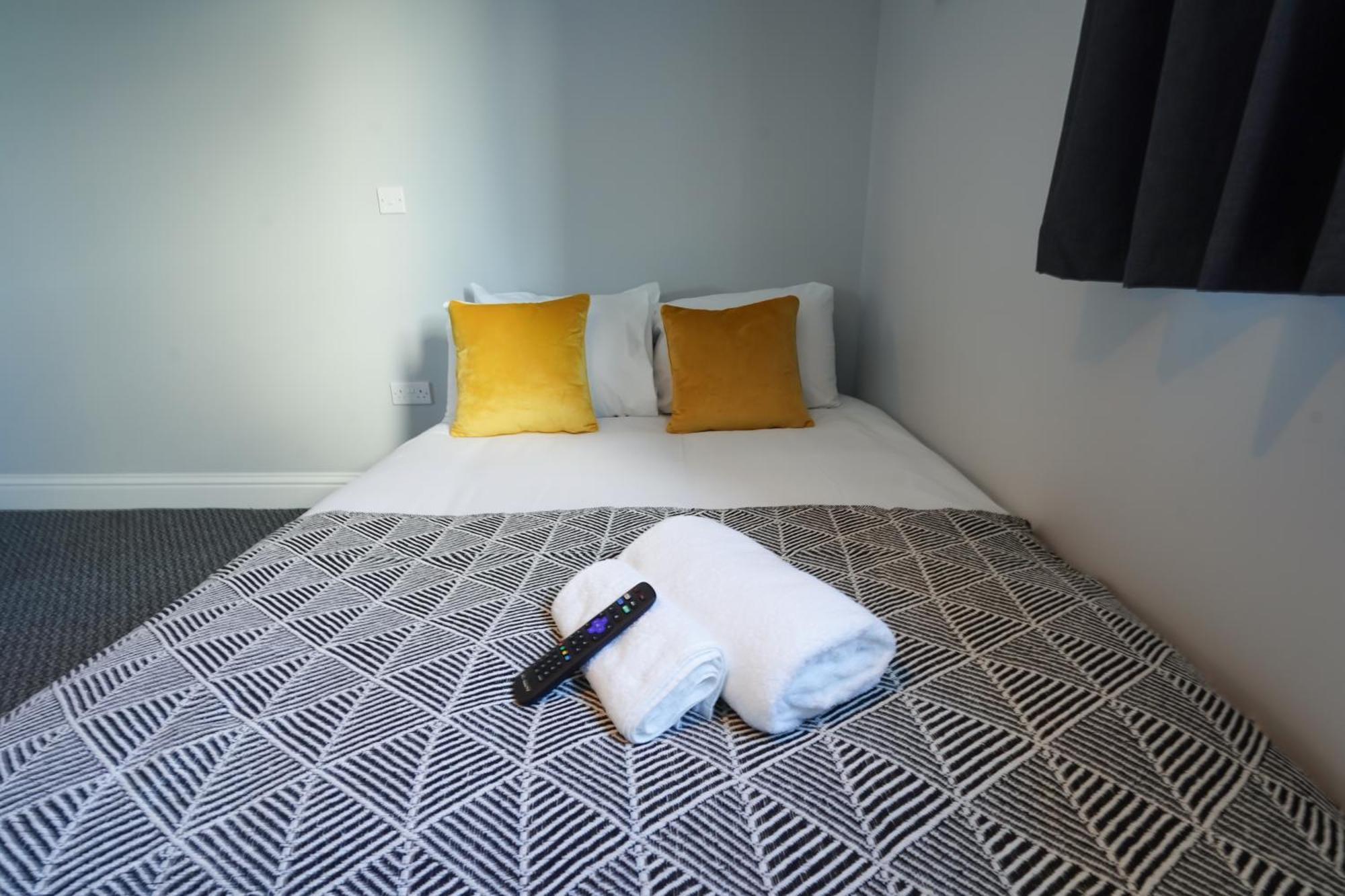 En-Suite Double Rooms, Smart Tv Comfy Style Llanelli Zewnętrze zdjęcie