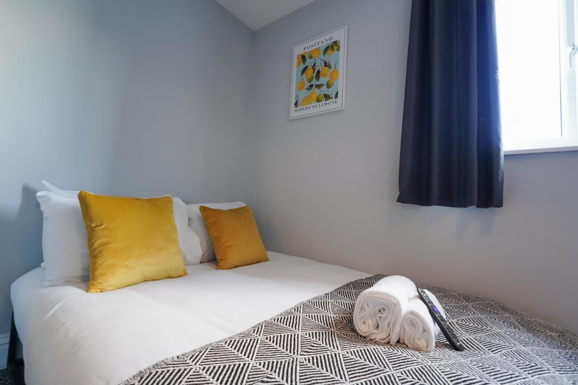 En-Suite Double Rooms, Smart Tv Comfy Style Llanelli Zewnętrze zdjęcie