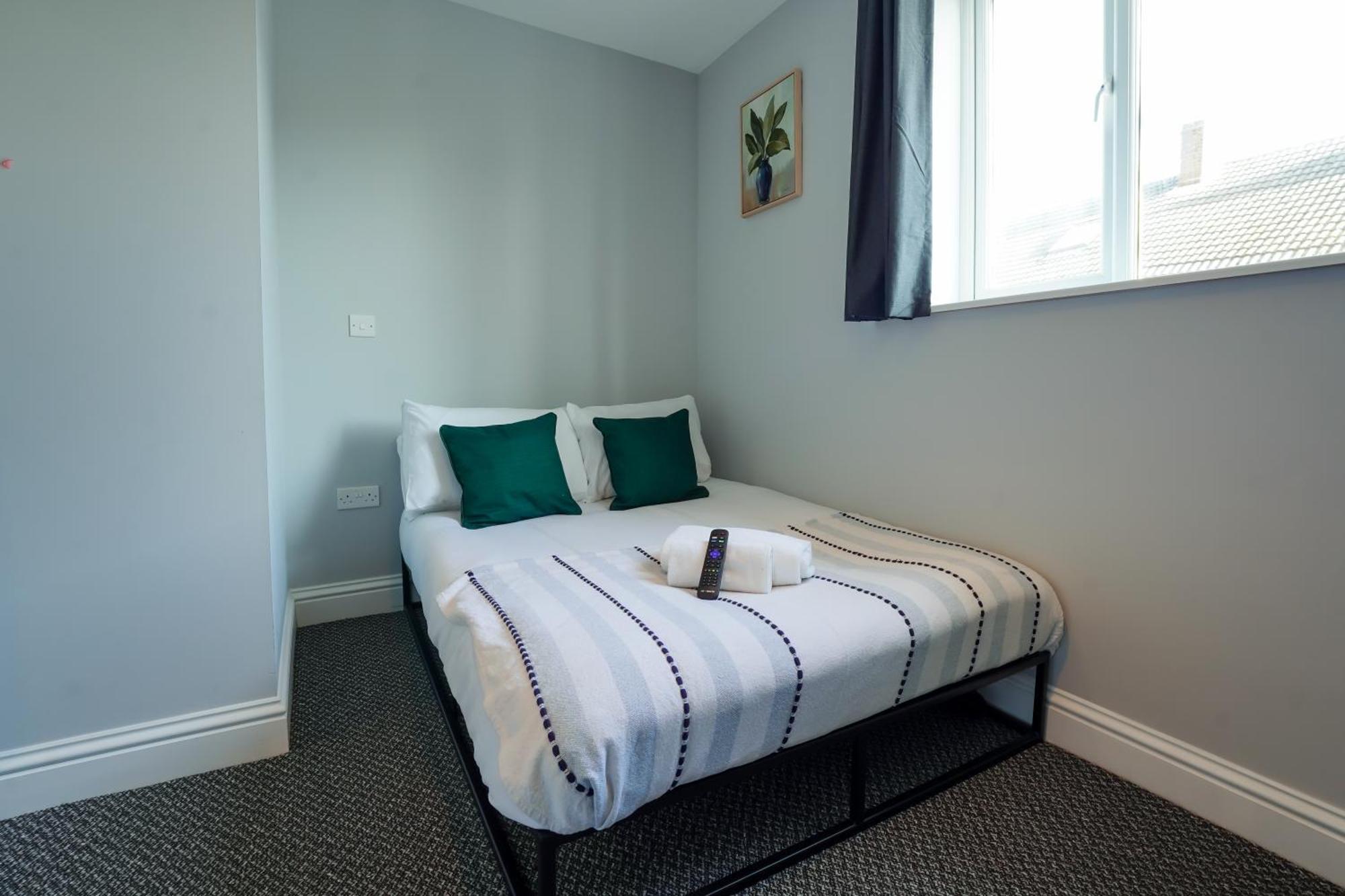 En-Suite Double Rooms, Smart Tv Comfy Style Llanelli Zewnętrze zdjęcie