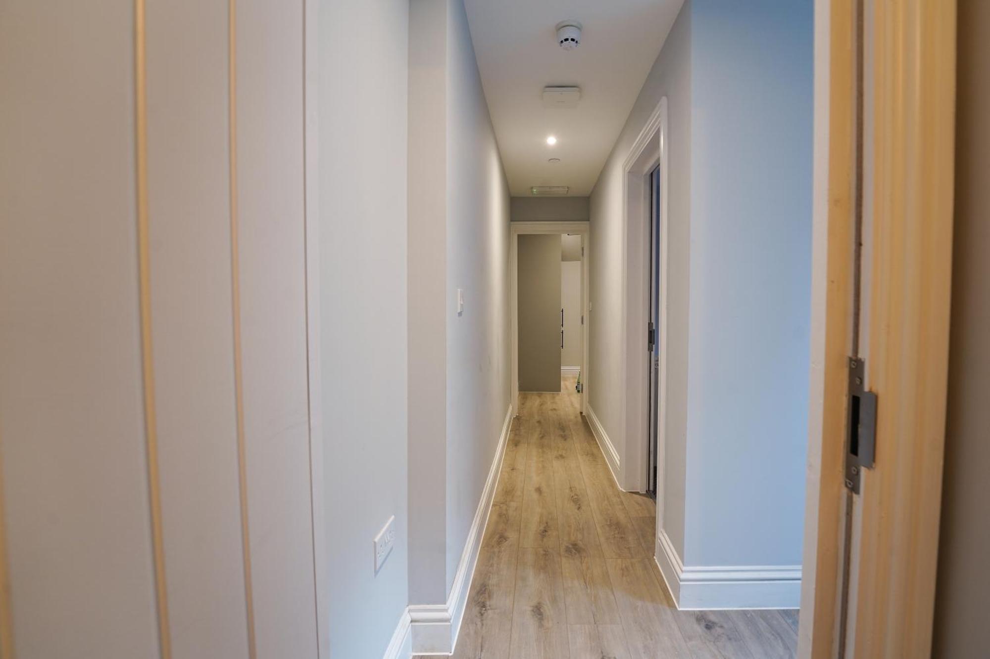 En-Suite Double Rooms, Smart Tv Comfy Style Llanelli Zewnętrze zdjęcie