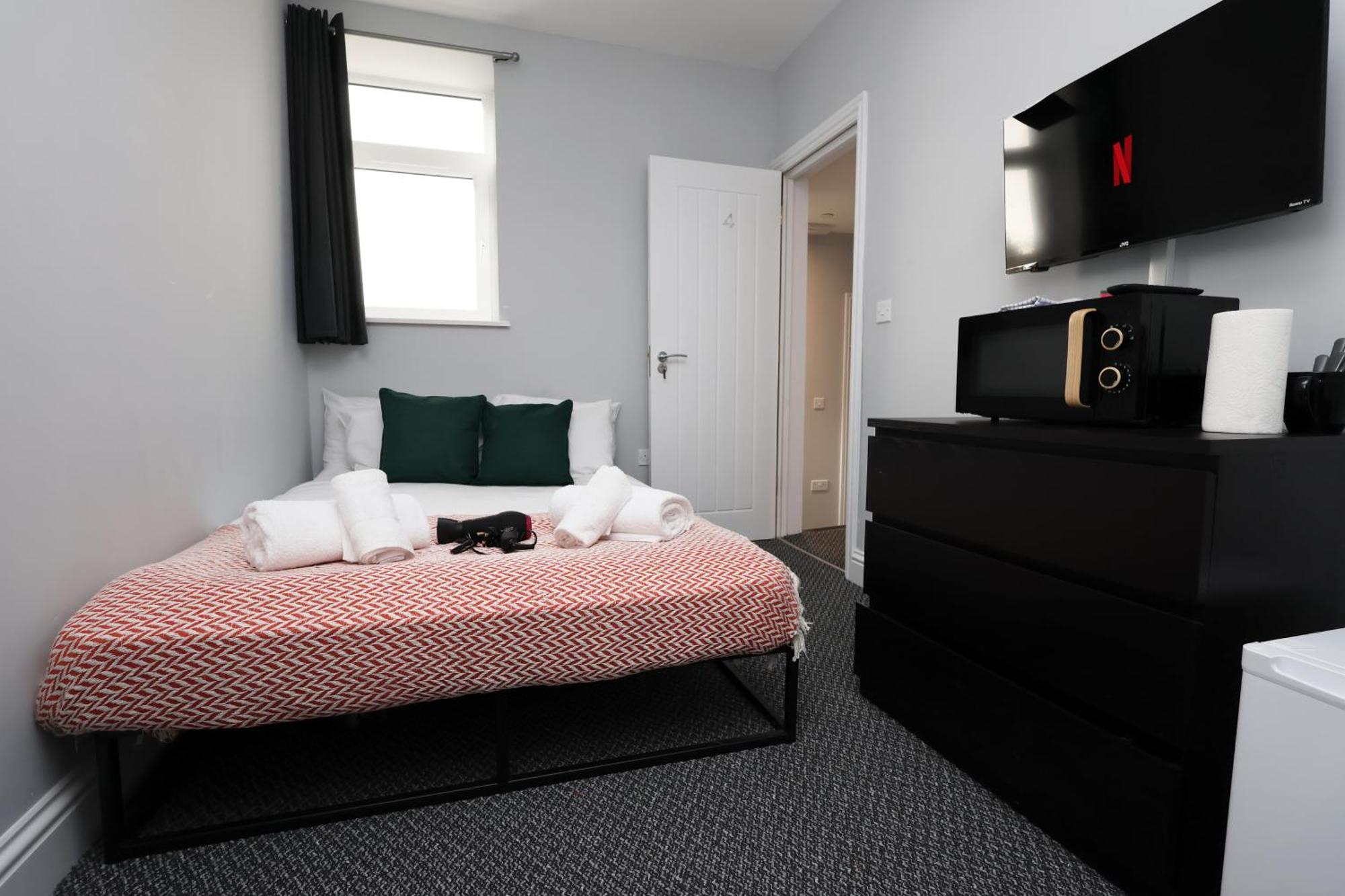 En-Suite Double Rooms, Smart Tv Comfy Style Llanelli Zewnętrze zdjęcie