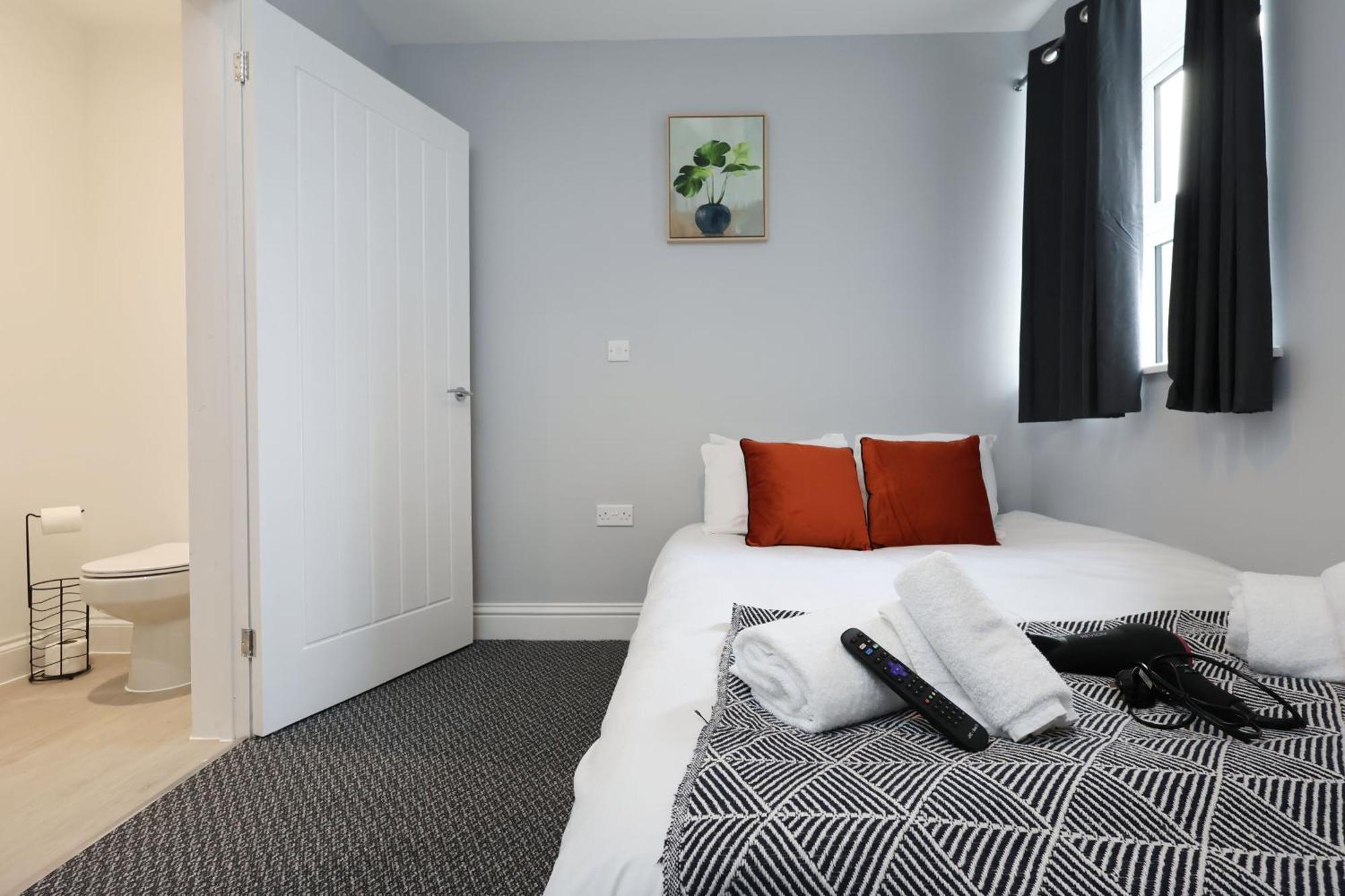 En-Suite Double Rooms, Smart Tv Comfy Style Llanelli Zewnętrze zdjęcie