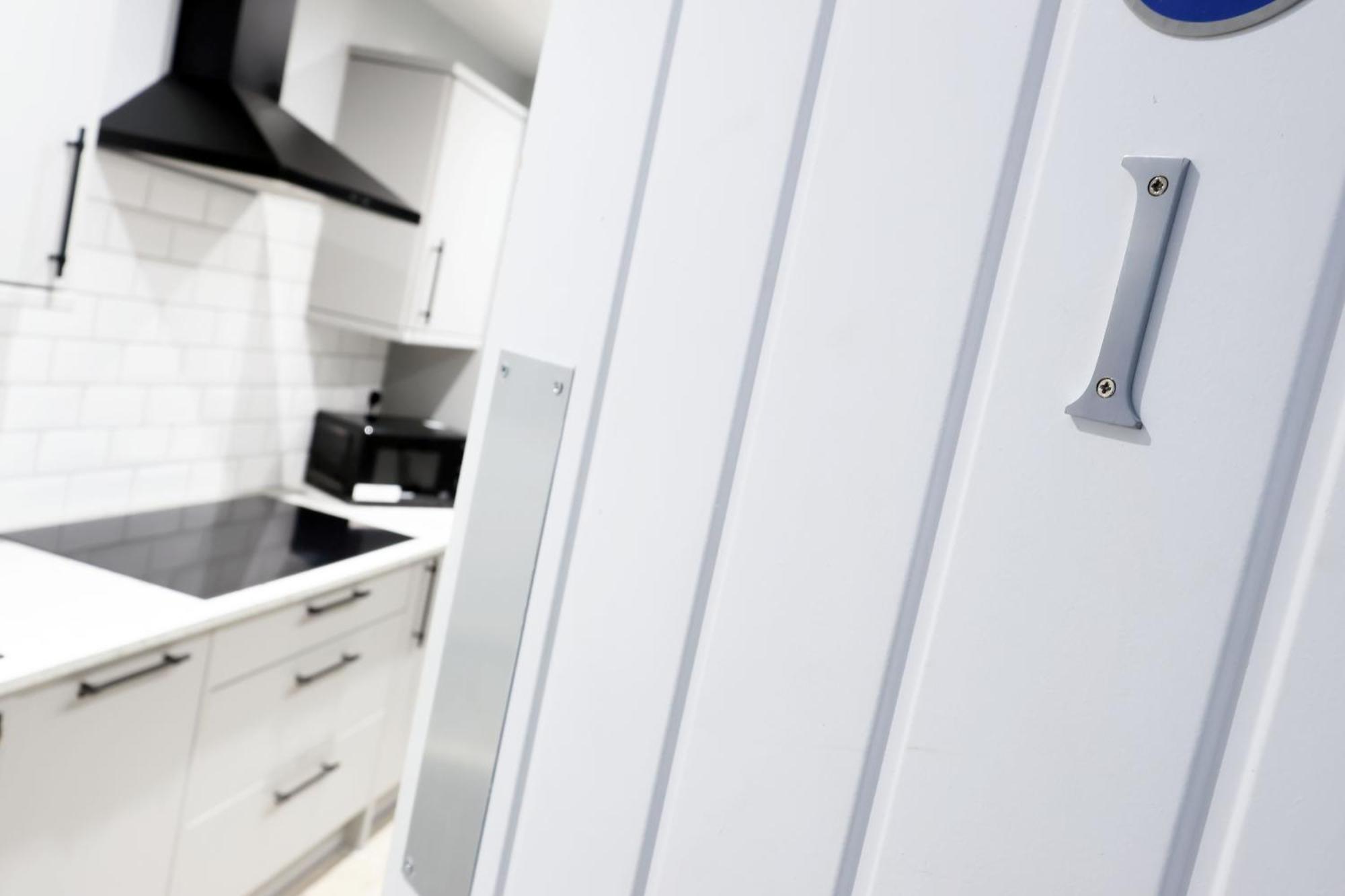 En-Suite Double Rooms, Smart Tv Comfy Style Llanelli Zewnętrze zdjęcie