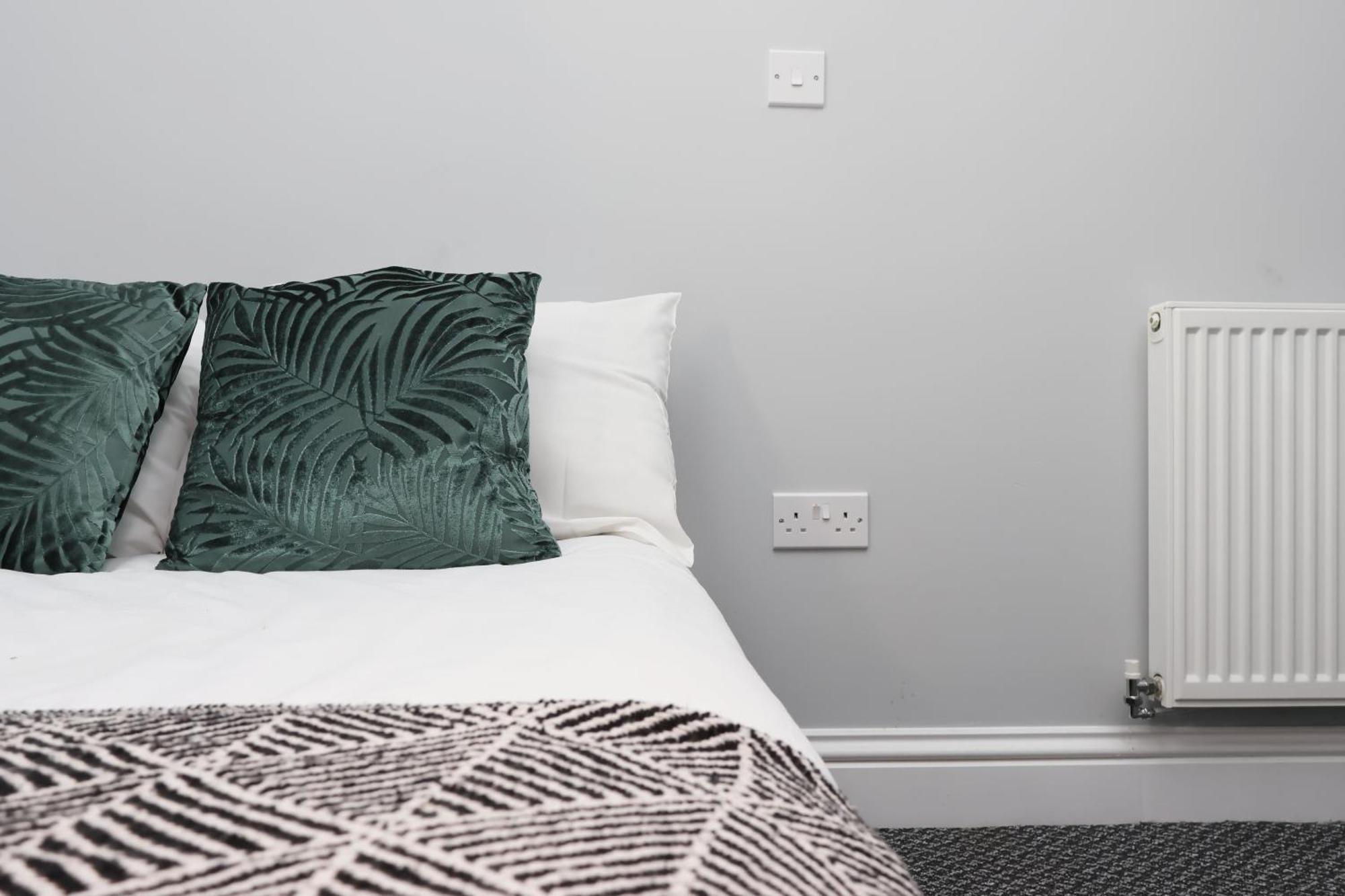 En-Suite Double Rooms, Smart Tv Comfy Style Llanelli Zewnętrze zdjęcie